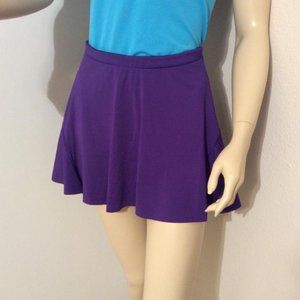ATHLETA pleated Purple Athletic Skirt with undershorts & pockets NWOT Size S/M